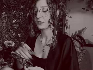 _Lady_Luna_ Chaturbate stream image from December 30, 2024