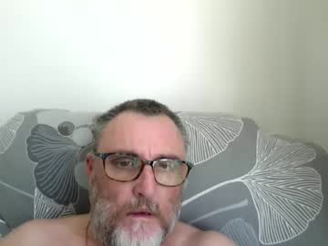Ozzie_Male77 Chaturbate stream image from December 30, 2024