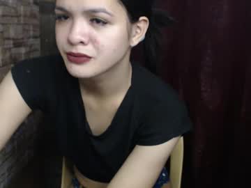 Sexynaughtyella_Xx Chaturbate stream image from December 30, 2024