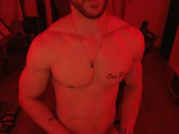 Tanbueno Chaturbate stream image from December 30, 2024