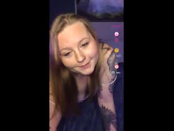 Missyink Chaturbate stream image from December 30, 2024