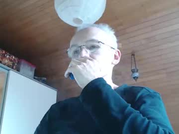 Johanforu Chaturbate stream image from December 30, 2024