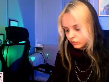 Anna_Sunshines Chaturbate stream image from December 30, 2024