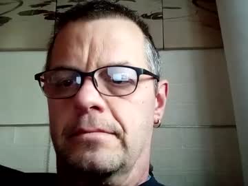 Hornycum71 Chaturbate stream image from December 30, 2024