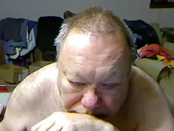 Blemon32 Chaturbate stream image from December 30, 2024