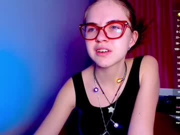 Sarah_Hs Chaturbate stream image from December 30, 2024