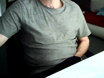 Tomtom02029 Chaturbate stream image from December 30, 2024