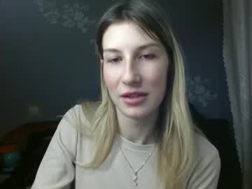 Evelyn_21_M Chaturbate stream image from December 30, 2024