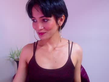 Hanna_Chloe Chaturbate stream image from December 30, 2024