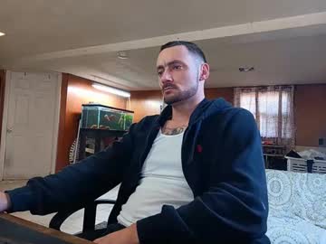 Klou502 Chaturbate stream image from December 30, 2024