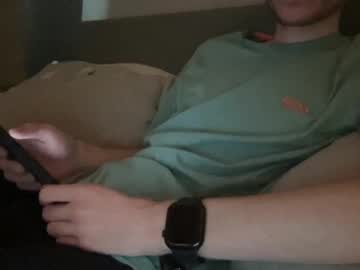 Mitchellw7752 Chaturbate stream image from December 30, 2024