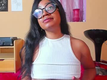 Romantic_Stargirl Chaturbate stream image from December 30, 2024