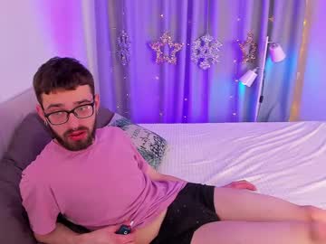 Drew_Broown Chaturbate stream image from December 30, 2024