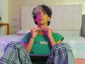 Jonashampson Chaturbate stream image from December 30, 2024