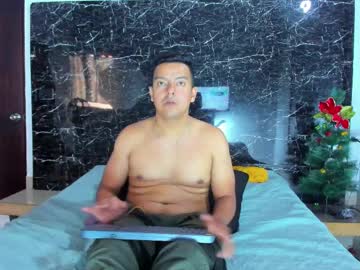 Zeva_Macho_Alfa Chaturbate stream image from December 30, 2024