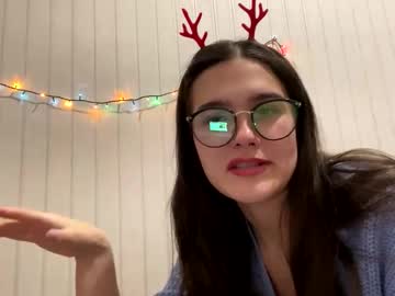 Irisss31 Chaturbate stream image from December 30, 2024