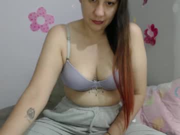 Carolyn_Lux Chaturbate stream image from December 30, 2024