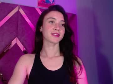 Amy_Kobold33 Chaturbate stream image from December 30, 2024