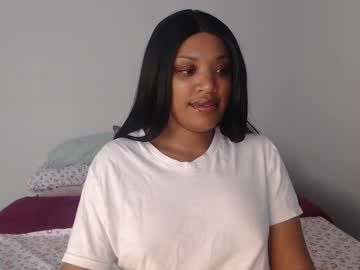 Kelliecapri Chaturbate stream image from December 30, 2024