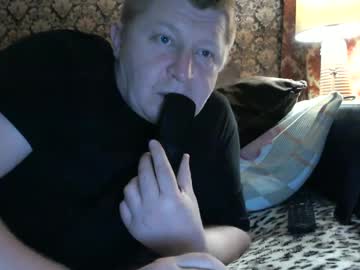 Pancamo1000 Chaturbate stream image from December 30, 2024
