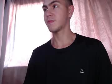 Erik_Rodriguez Chaturbate stream image from December 30, 2024