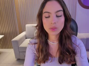 Mariannelane1 Chaturbate stream image from December 30, 2024