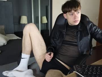 Moskalchukk Chaturbate stream image from December 30, 2024