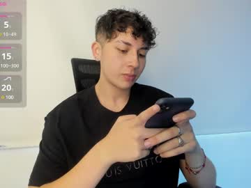 Oliveer_Scott Chaturbate stream image from December 30, 2024