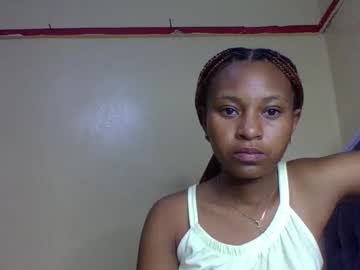 Briannah54 Chaturbate stream image from December 30, 2024
