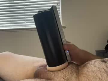 Johng8612 Chaturbate stream image from December 30, 2024