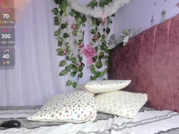 Layla_17 Chaturbate stream image from December 30, 2024