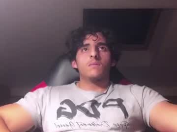 Raes69 Chaturbate stream image from December 30, 2024