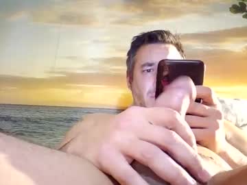 Jamessisi Chaturbate stream image from December 30, 2024