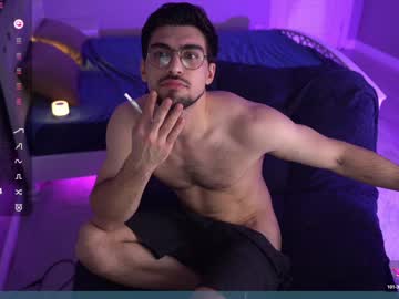 Madmaxbad Chaturbate stream image from December 30, 2024