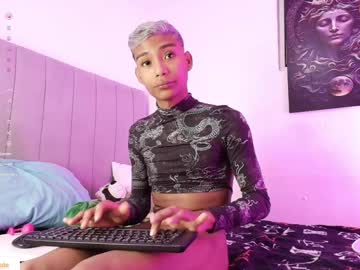 Alejo_Cute Chaturbate stream image from December 31, 2024