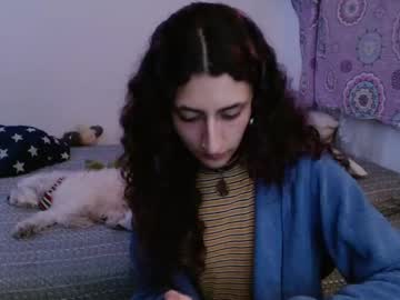 Malitamuymal22 Chaturbate stream image from December 31, 2024