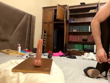 Angelsissy001 Chaturbate stream image from December 31, 2024