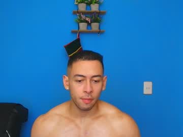 Christopher_W Chaturbate stream image from December 31, 2024