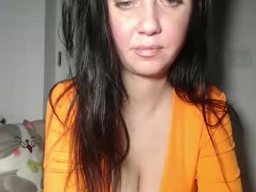 Daniellereys Chaturbate stream image from December 31, 2024
