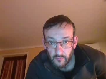 Dave8022 Chaturbate stream image from December 31, 2024