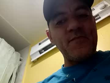Jigolo99650 Chaturbate stream image from December 31, 2024