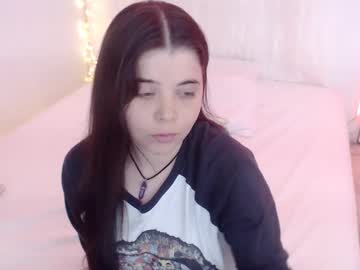Alexluv_23 Chaturbate stream image from December 31, 2024