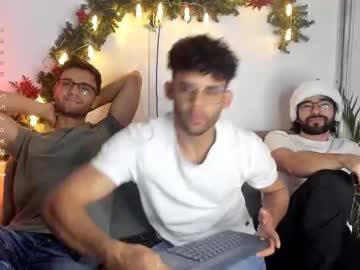 Chrisandrew_ Chaturbate stream image from December 31, 2024