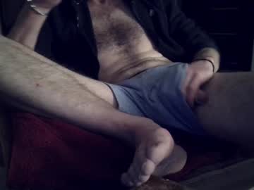 Hungyyzbator Chaturbate stream image from December 31, 2024
