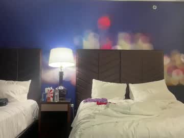Missfluffyfreak71 Chaturbate stream image from December 31, 2024