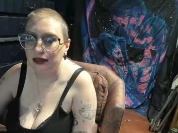 Thecurvysiren Chaturbate stream image from December 31, 2024