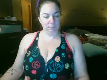 Allnaturaltigbitties Chaturbate stream image from December 31, 2024