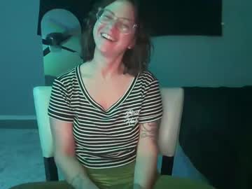 Ellaehh Chaturbate stream image from December 31, 2024