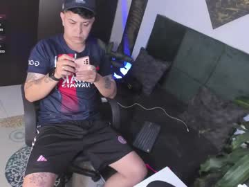 Braydam_Davon Chaturbate stream image from December 31, 2024