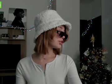 Din_Star Chaturbate stream image from December 31, 2024